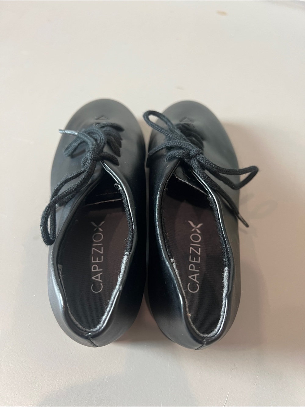 Capezio kids 12W Black Lace-Up Tap Shoes - Picture 5 of 5